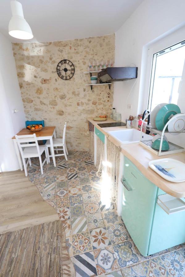 Ravi Boutique Home - 1 Minute Walk From Beach Kalyves Exterior foto